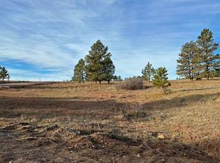 6 Westwind Dr, Hot Springs, SD 57747