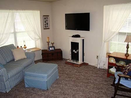 2nd image of 75 Sawgrass Ct