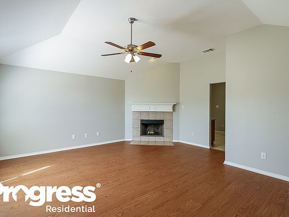 3rd image of 13425 Baldcypress Dr
