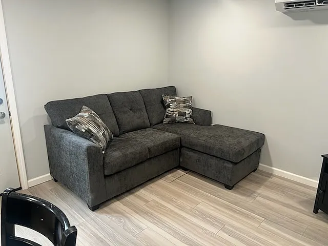 900 Morse St #900 — Photo 14