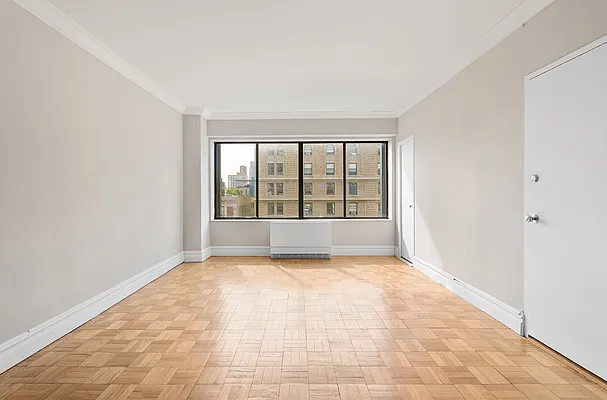 Rented by SERHANT. | media 20