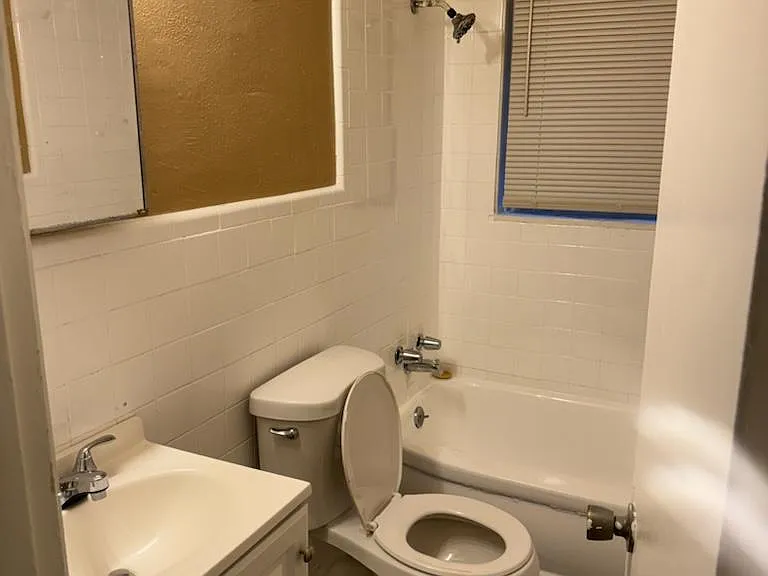 2824 Woodside Dr — Photo 14