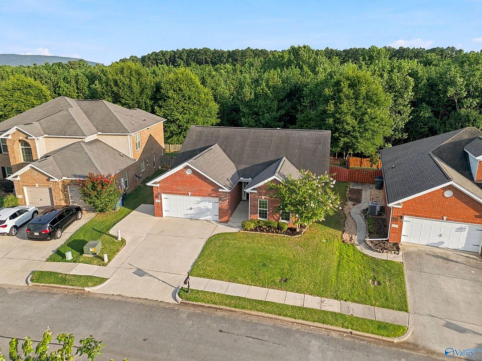 1st image of 15112 Lakeside Trl