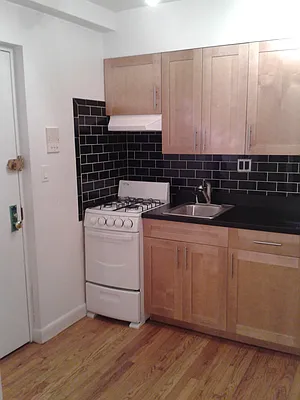 Rented by City & Suburban | media 62