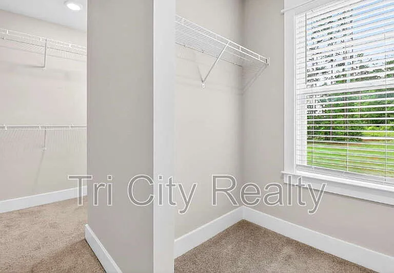 6230 Gordon Rd — Photo 50