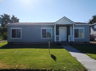 1002 21st St, La Grande, OR 97850