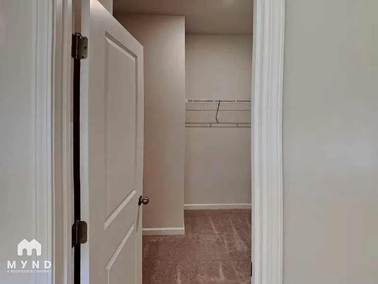 7130 Amberhouse Dr — Photo 9