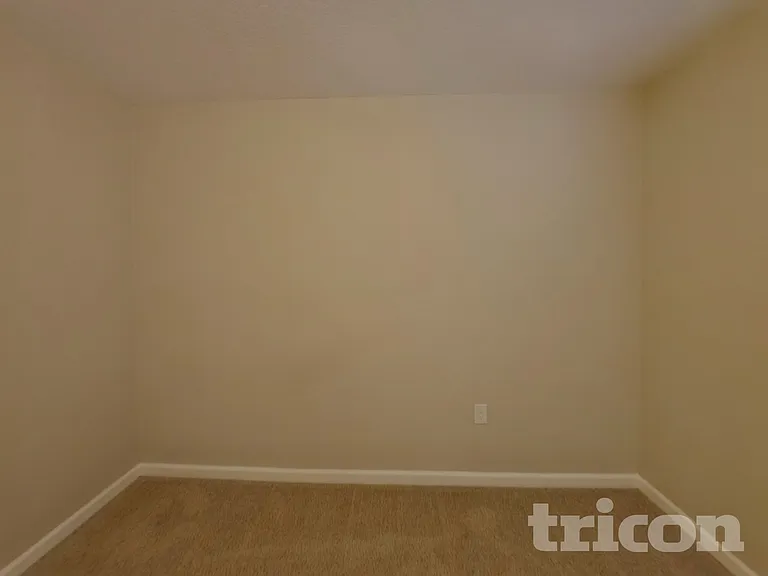 201 Sangmon Ct — Photo 11
