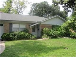 2nd image of 5738 Farwell Dr