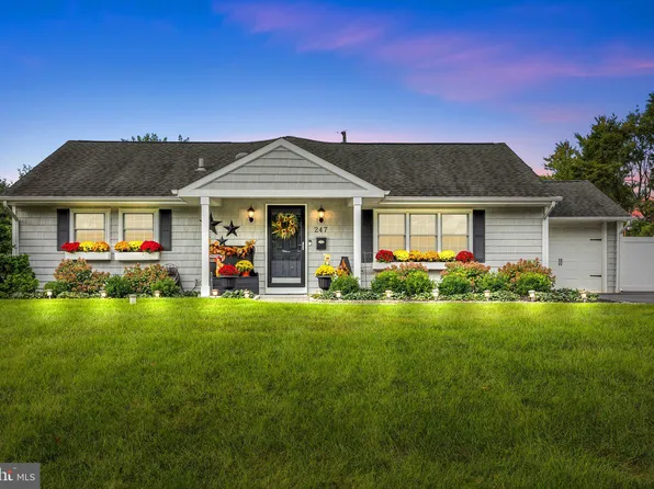 247 Glouster Rd, Fairless Hills, PA 19030