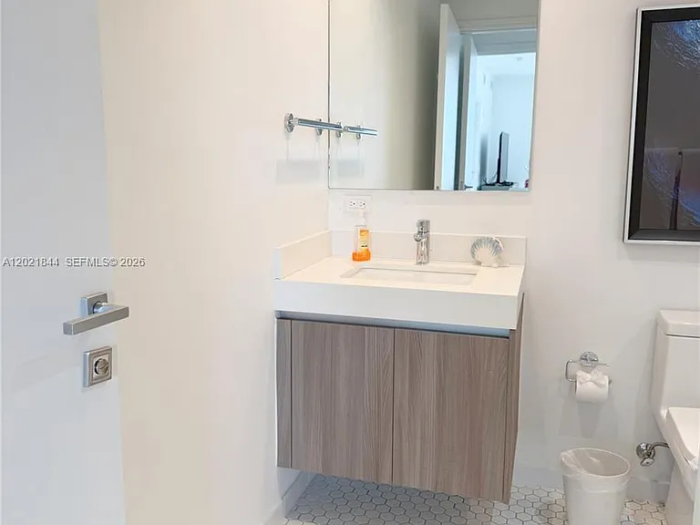 401 N Birch Rd #415 — Photo 21