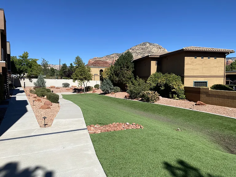 Pinon Lofts — Photo 27