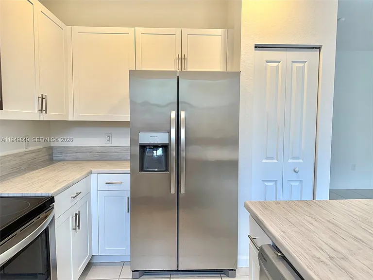 21050 NE 8th Ave — Photo 11