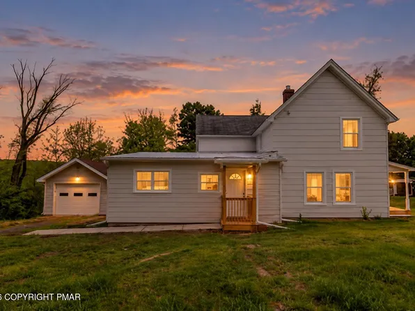 174 Sand Spring Rd, Cresco, PA 18326