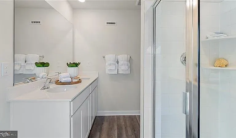 45 Northside Ct #45 — Photo 15