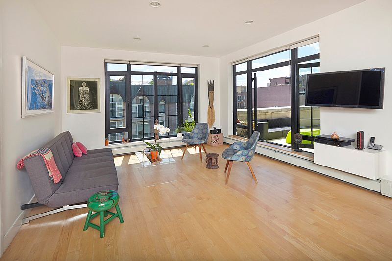 1st image of 309 2nd St APT 4C