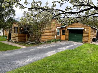 14 Mohican Ln, Plattsburgh, NY 12901