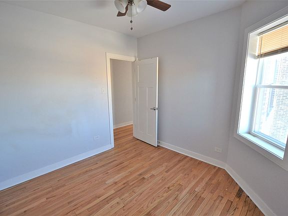 4th image of 5600 N Western Ave #5610-203