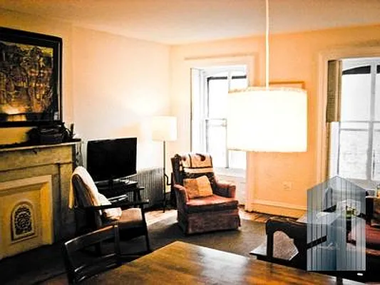 Rented by Skyline Group Real Estate | media 17