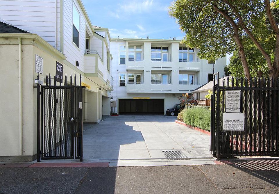 1st image of 224 Laurel St APT A306