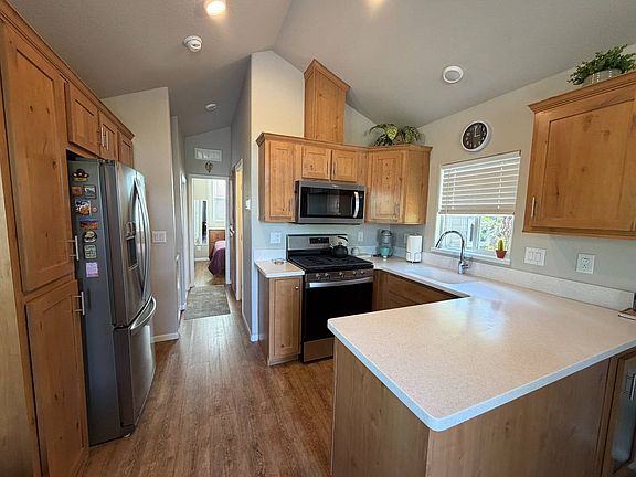 3rd image of 3851 Vacation Village Dr Unit 511