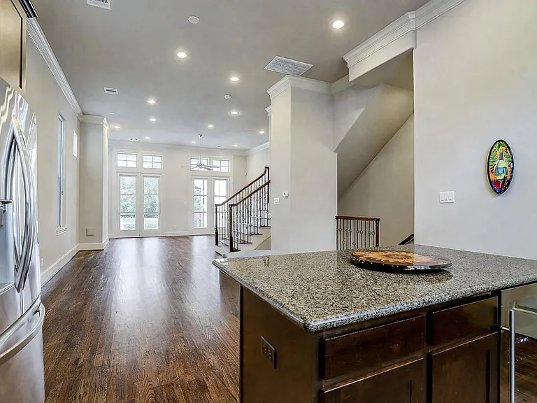 10912 Wrenwood Park — Photo 13