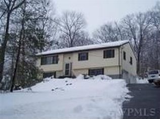 526 Nimham Rd, Carmel, NY 10512
