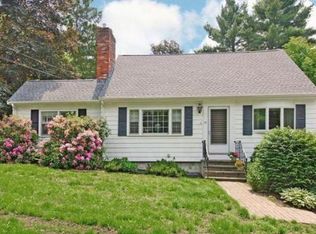 50 Macon Rd, Burlington, MA 01803
