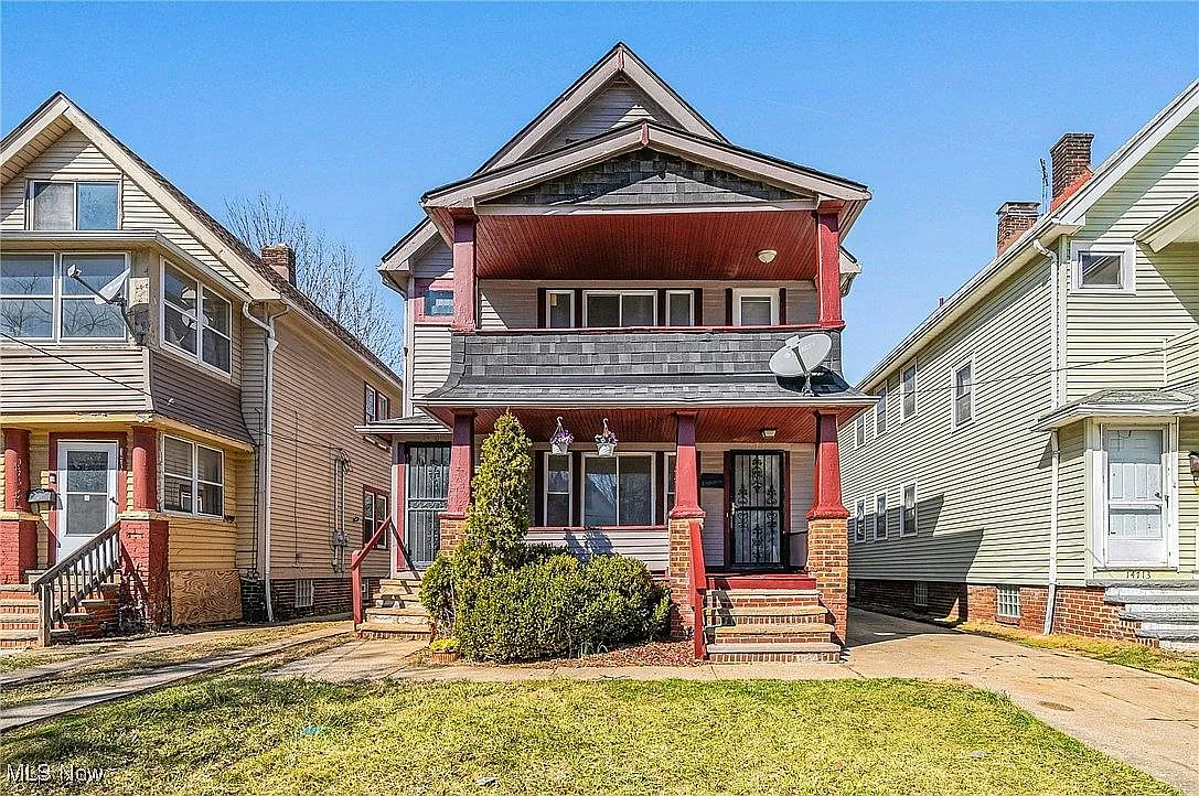 14709 Westropp Avenue, Unit D — Photo 1
