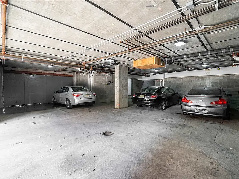 71 Palisades Ave #1 — Photo 6