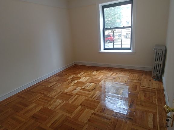 5th image of 2769 Matthews Ave APT 3A