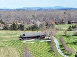 1230 James River Rd, Scottsville, VA 24590