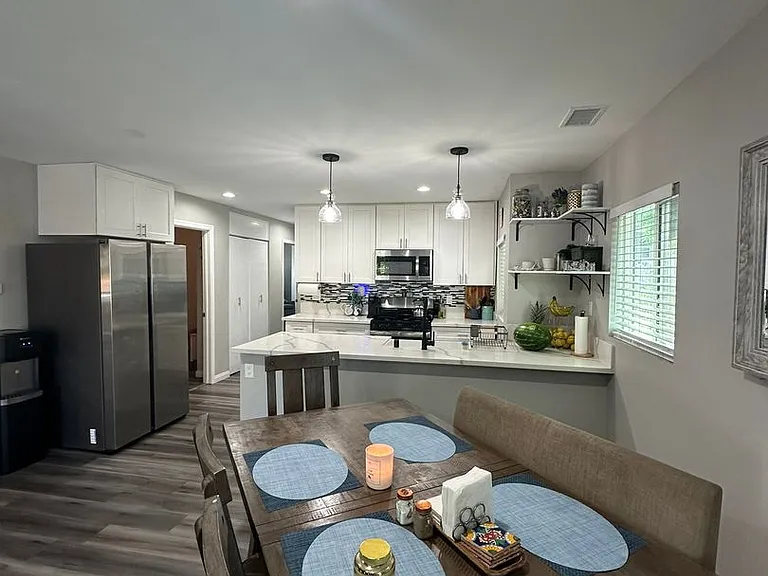 129 Norton Ave — Photo 8