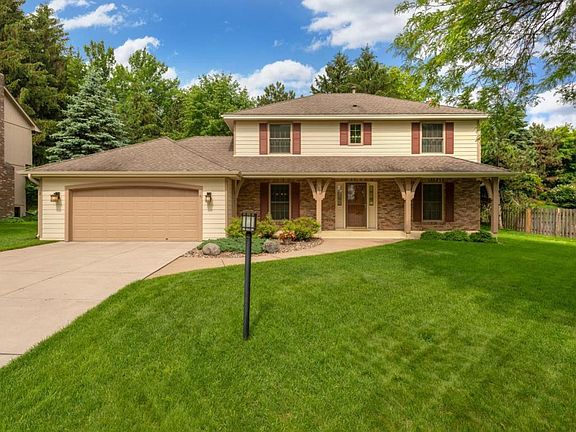 2nd image of 1234 Shannon Dr
