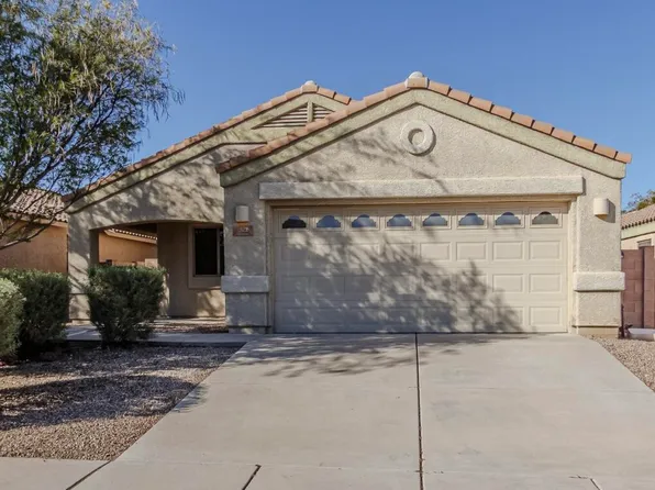 321 N Rock Station Dr, Sahuarita, AZ 85629