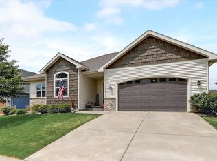 1926 Swainson Dr, Verona, WI 53593