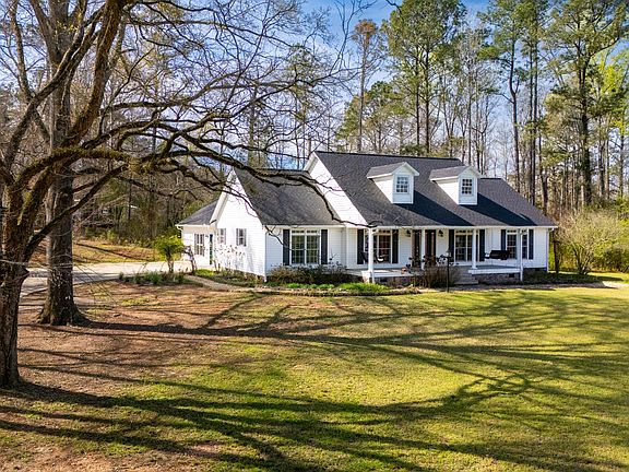 4th image of 810 Callaway Church Rd