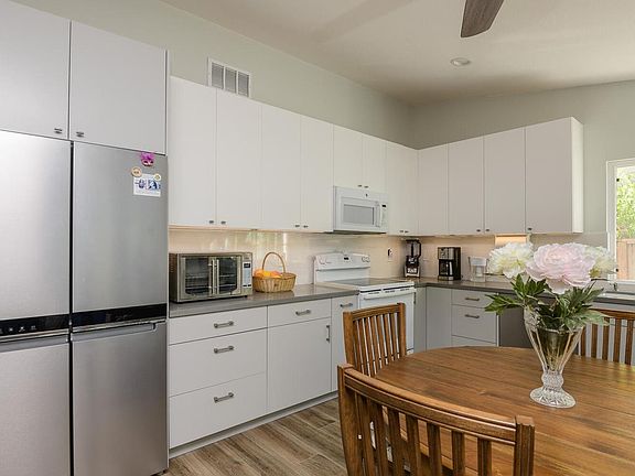 5th image of 5060 Pearl Ave