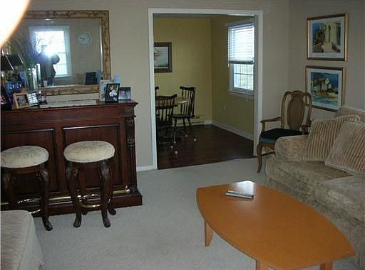 2nd image of 229A Old Nassau Rd