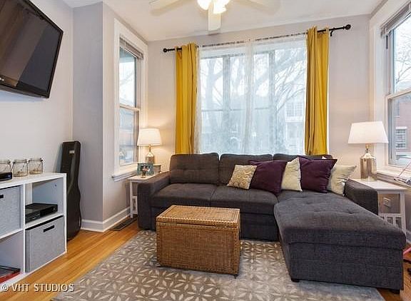5th image of 2111 W Belle Plaine Ave #1