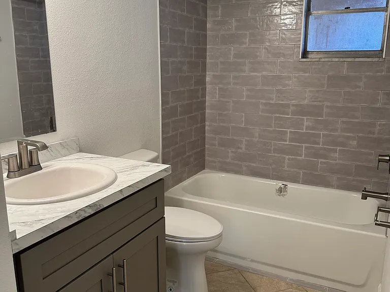 5154 Turquoise Ln #102 — Photo 7