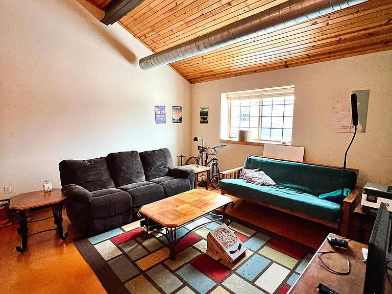 723 S Neil St #208 — Photo 3