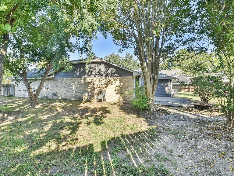 6023 Sean Ct — Photo 42