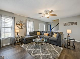 23 Magnolia Ct NE, Rydal, GA 30171