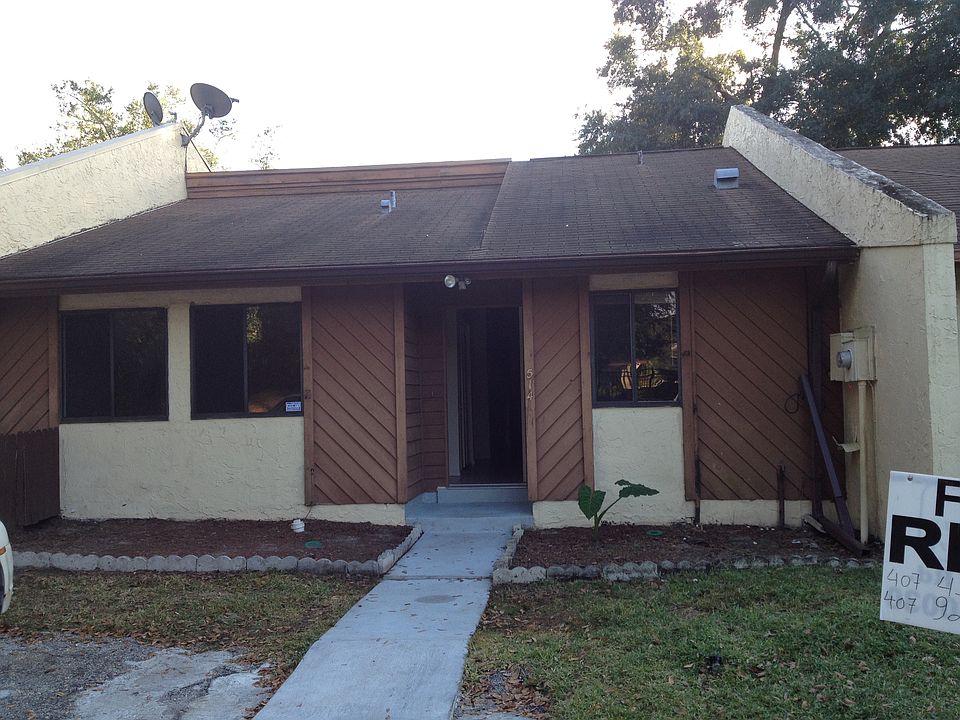 Townhouse Front