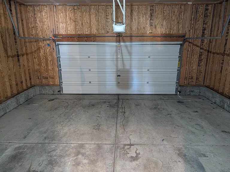 7709 Camille Ct — Photo 33