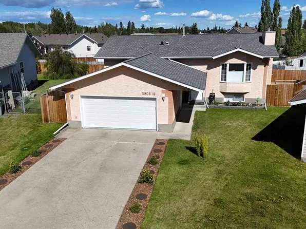 5906 SW 12th Ave, Edson, AB T7E 1J1