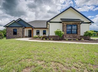 551 Pleasant Valley Rd, Jonesborough, TN 37659