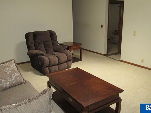 3rd image of 2832 S 51st St #4
