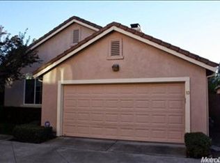 12 Naples Ct, Sacramento, CA